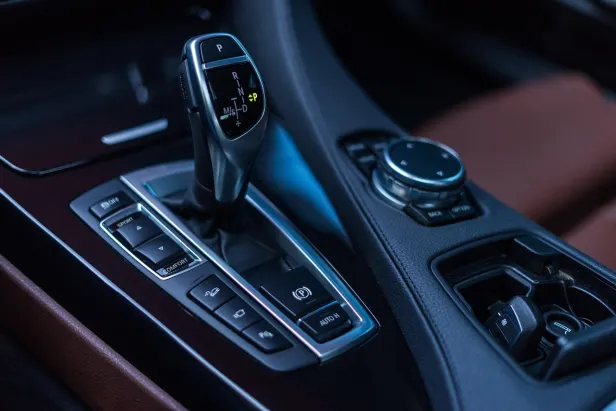 PlayLuck Cazino Cazinou Aplicație Android/iOS